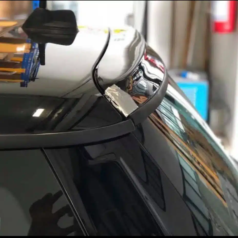 Cubre alerón trasero original – RSIC6 para MINI GEN 2